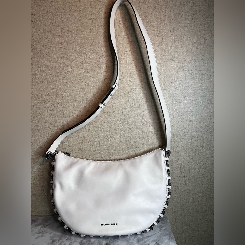 Michael Kors White Studded Shoulder Bag - Picture 3 of 16